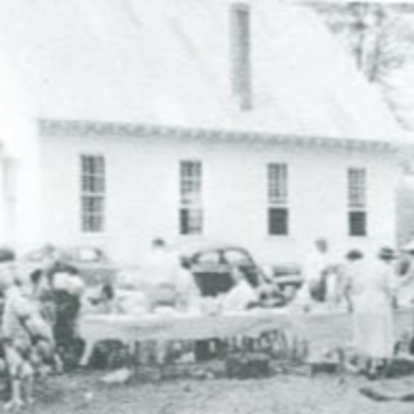 Church picnic in 1948 (1) (1).jpg